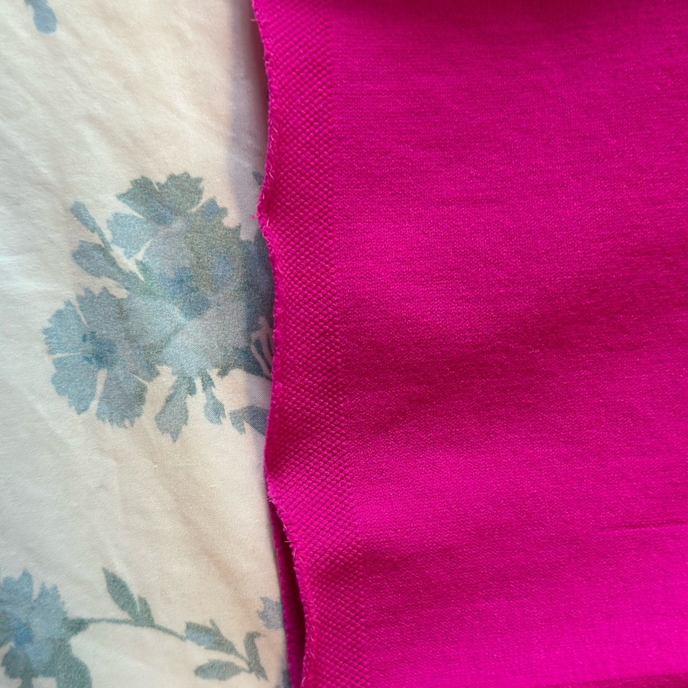 Pink High-Waisted Athletic Shorts with Wide Waistband - Picture 5 of 6